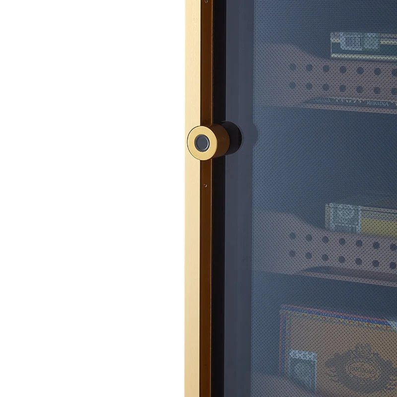 B4 — Cigar humidor, 1200 cigars