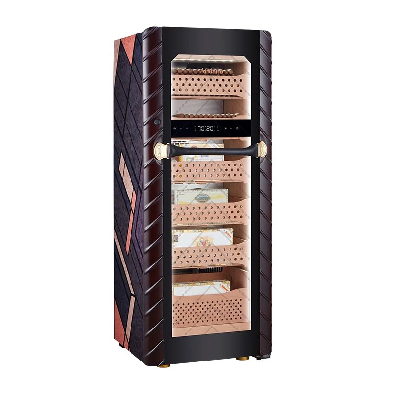 C5 — Cigar humidor, 1200 cigars